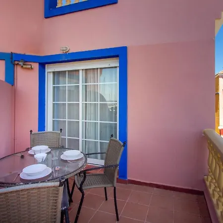 Apartmán 1 Bedroom Gorgeous In