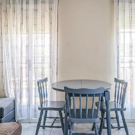 アパート 1 Bedroom Gorgeous In